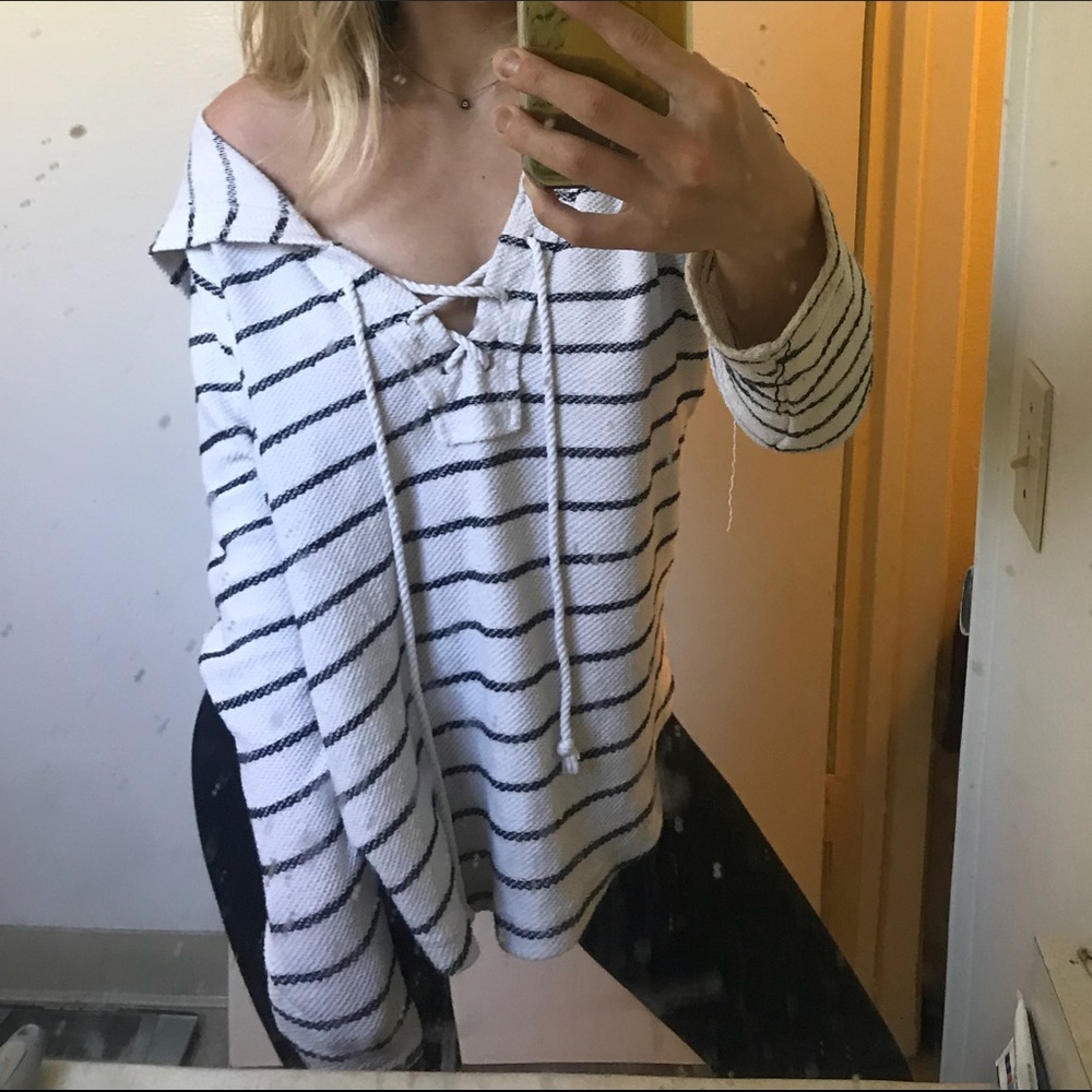 Billabong slouchy white striped hoodie 💛